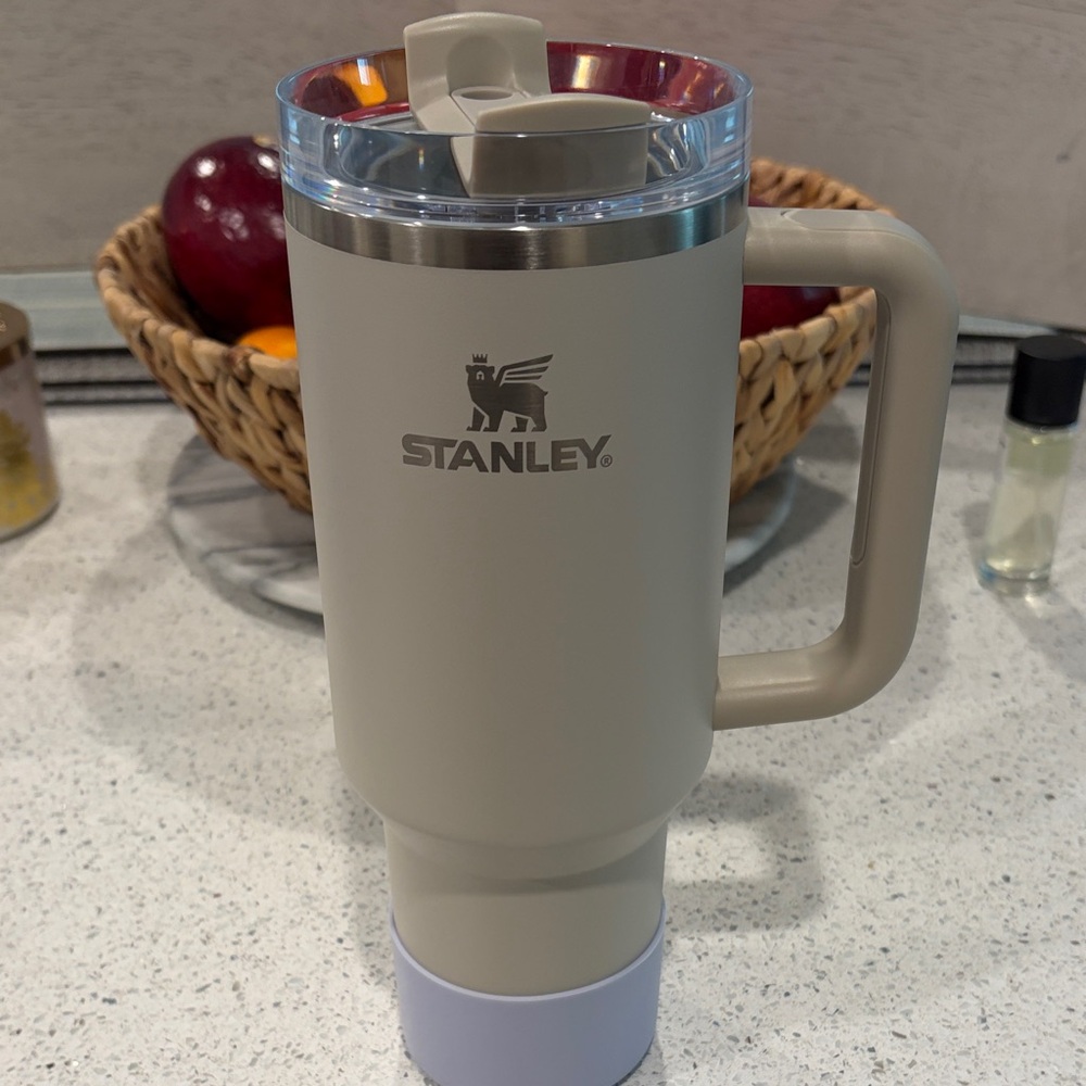 Stanley Cream Insulated Mug with Handle